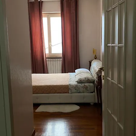 Pina Apartment *